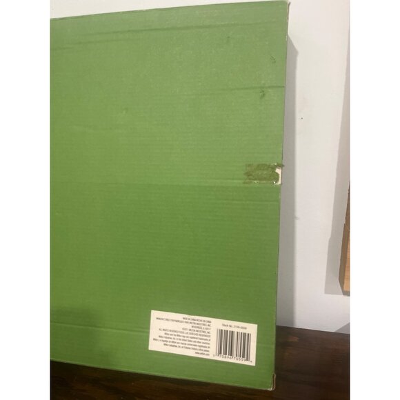 Wilton Holiday Cake Baking Set 2pc Tree & Gingerbread Man Molds Festive Desserts - Picture 4 of 6